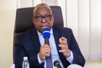 Market Transparency: Me René Bourgoin, président de la Haute Autorité de la Communication Audiovisuelle (HACA) de Côte d'Ivoire, lors d'une annonce en mars 2026 à Abidjan concernant la sélection de Thinktank Media pour mettre en œuvre le premier système national de mesure d'audience du pays.